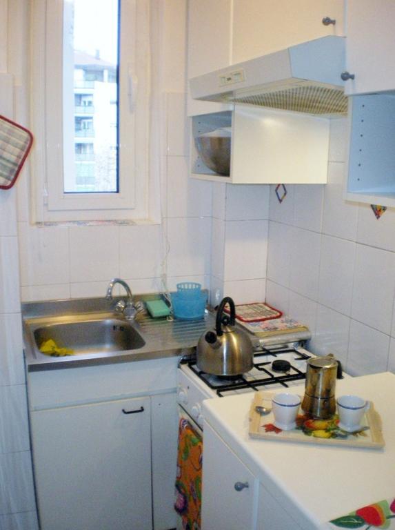 Apartment Melozzo Milan Room photo